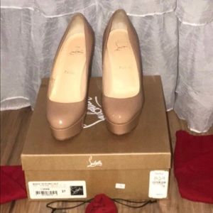 Christian louboutin bianca size 37 gently worn